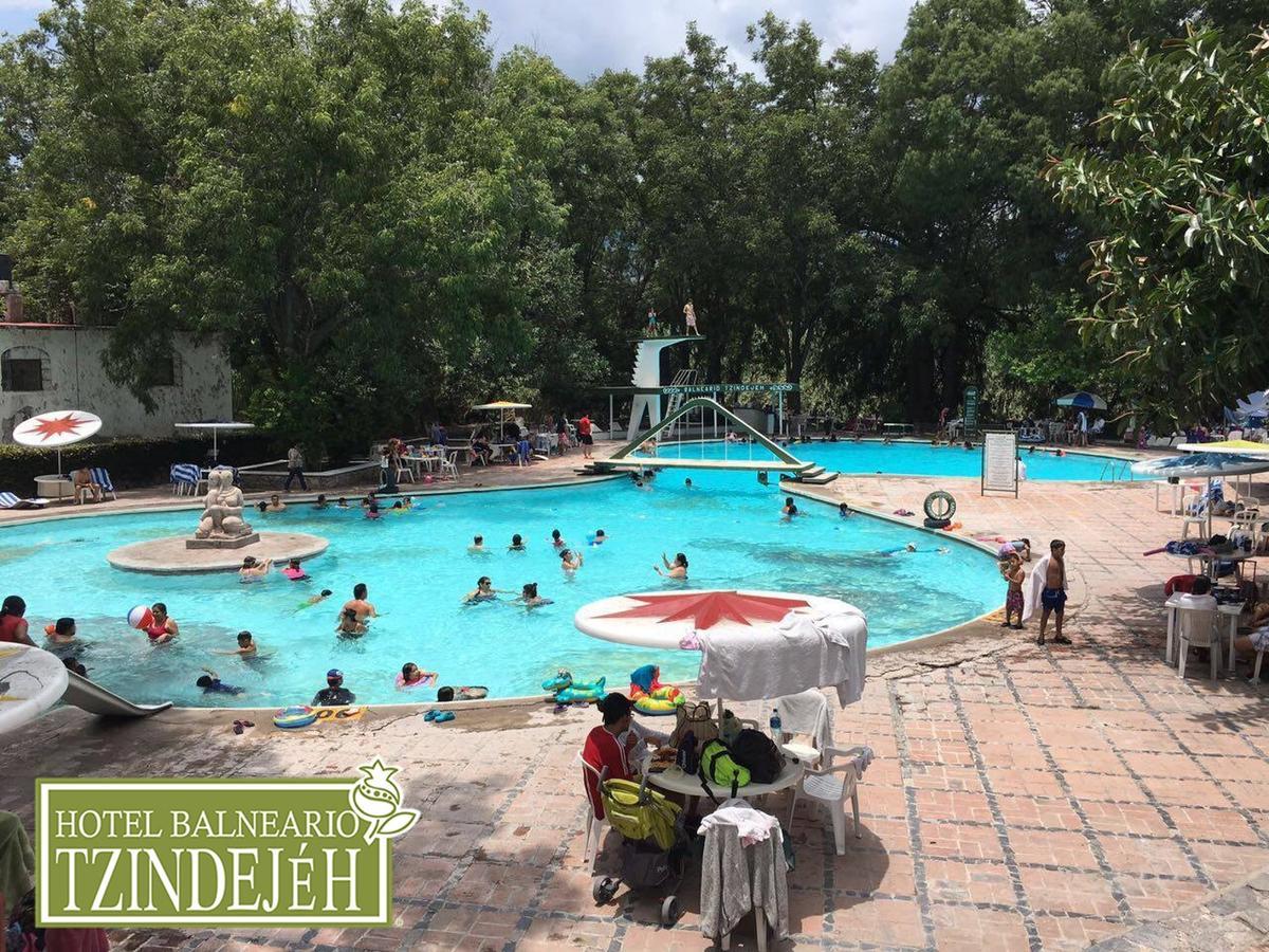 Hotel Balneario Tzindejeh Tasquillo Exterior foto